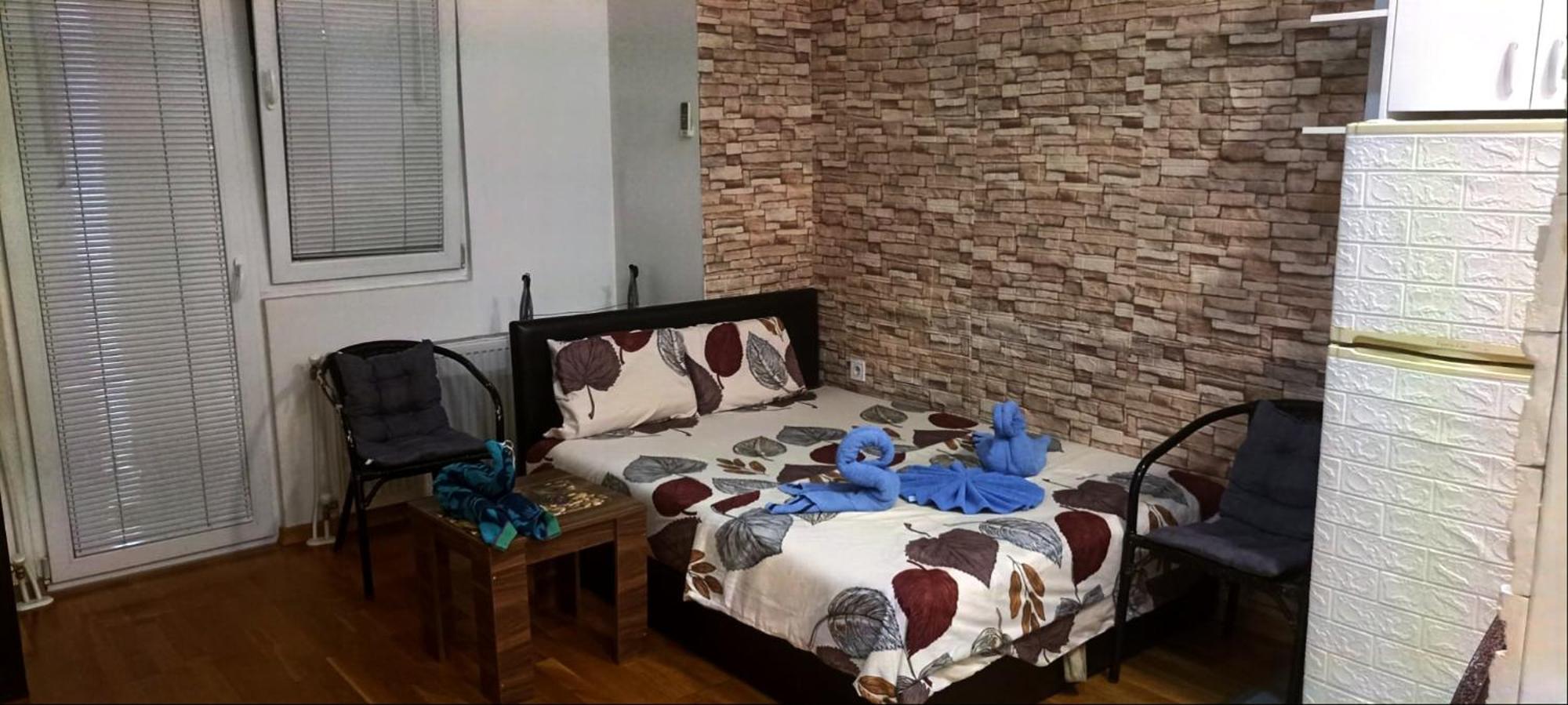 Lovely 1-Bedroom Small Appartment in Skopje Eksteriør bilde